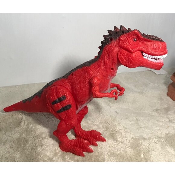 Dinosaur Volcano Playset With T-Rex & Spinosaurus Figures - Picture 12 of 16